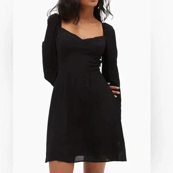Hill House Felicity Dress - NWT M! Little Black Dress/Mini Summer Dress - Picture 1 of 6